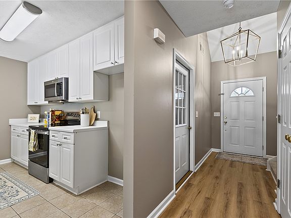 3rd image of 2428 E University Dr APT 403