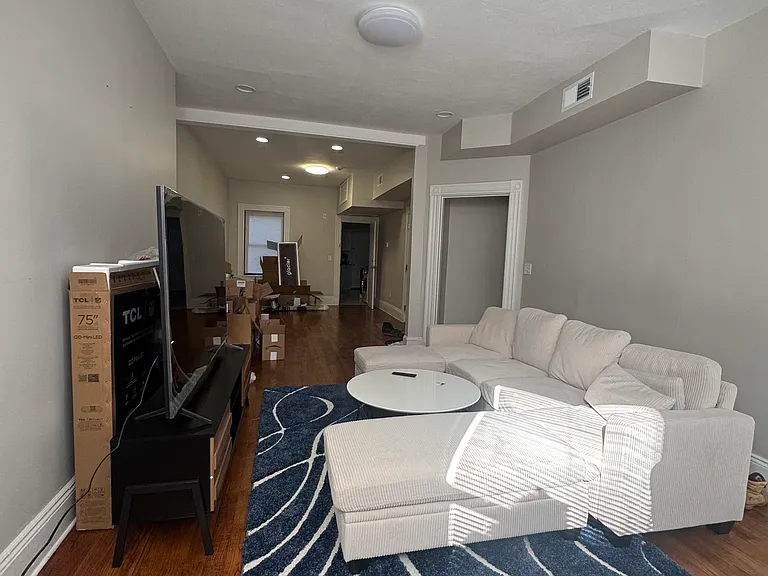 907 Boylston St #21 — Photo 4