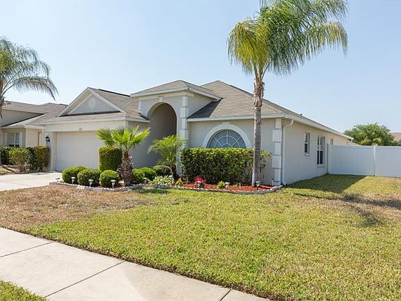 2nd image of 3115 Clover Blossom Cir