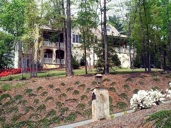 1st image of 2616 Brittany Dr