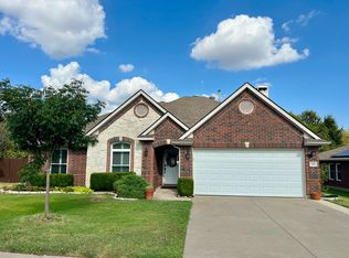 7021 Riverchase Trl, Denton, TX 76210
