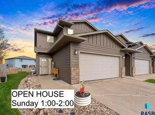 9218 W Norma Trl, Sioux Falls, SD 57106