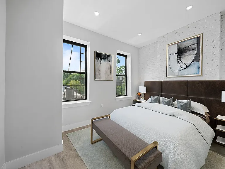 152 Patchen Ave #4R — Photo 7