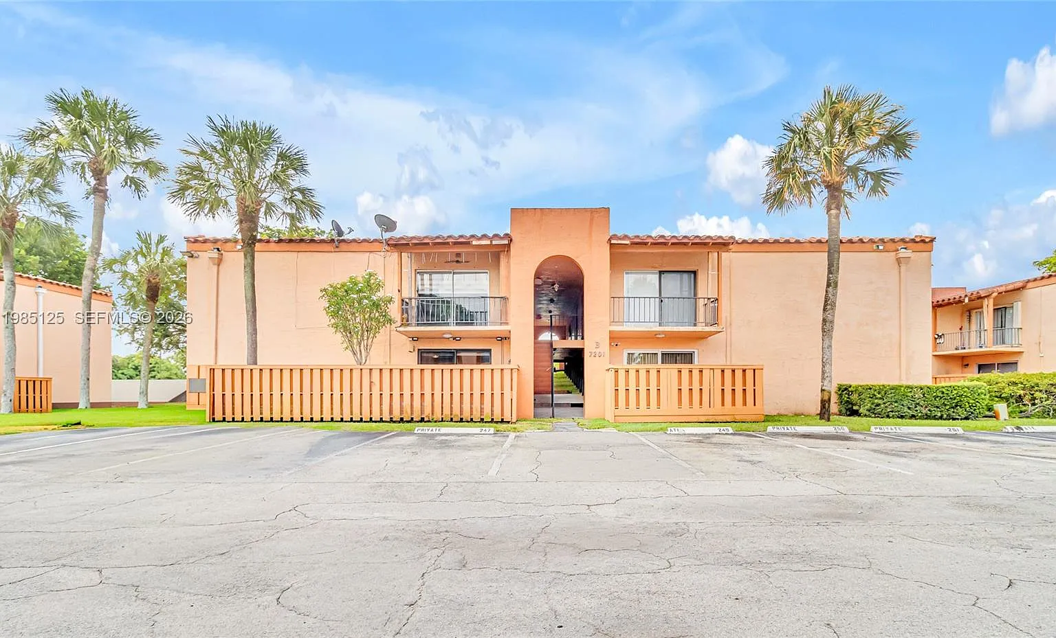 Cypress Village Condo — Photo 3