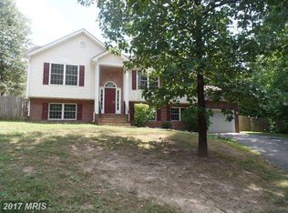 951 Swan Ln, Ruther Glen, VA 22546