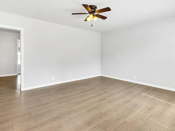 5th image of 5824 40th St
