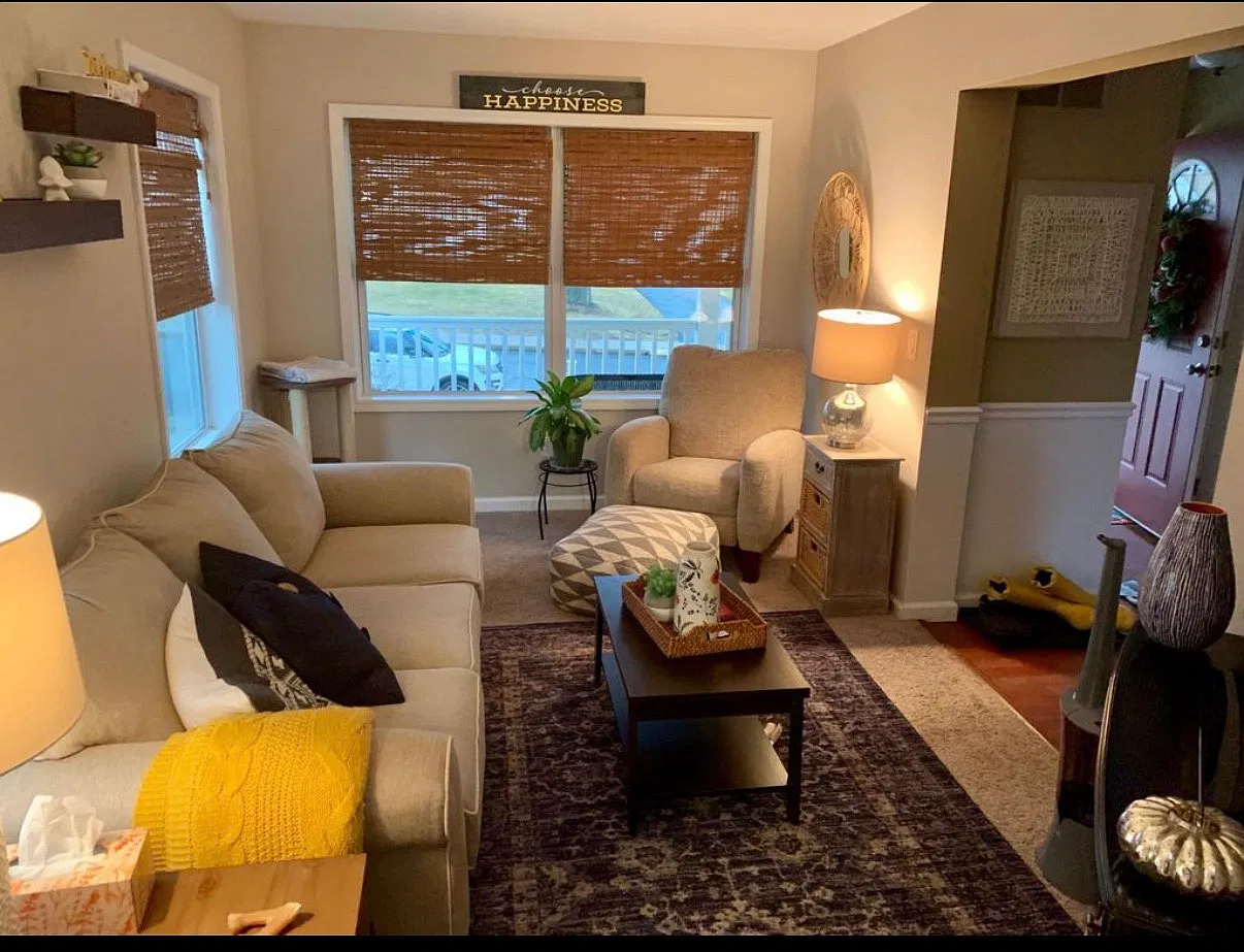 3 bed, 1.5 bath, 1200 sqft, $2,200 — Photo 3