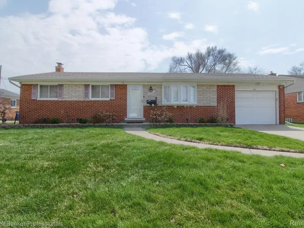 33707 Arrowhead St, Westland, MI 48185