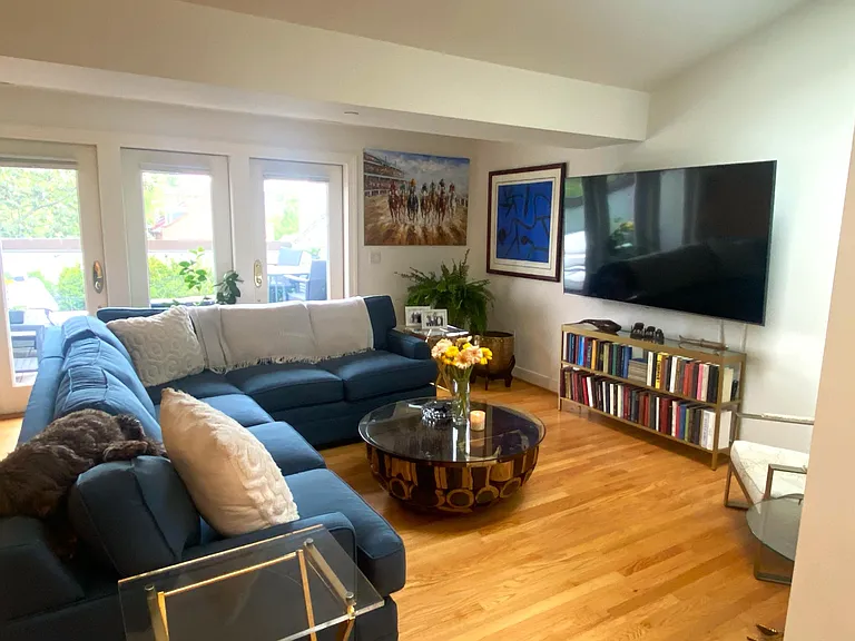 2735 Olive St NW #Penthouse 1 — Photo 4
