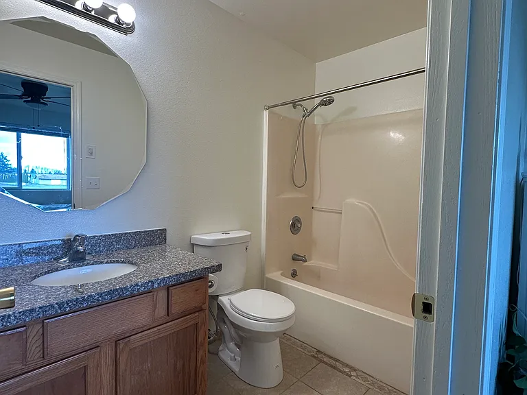 16124 Prairie Heights St SE — Photo 16