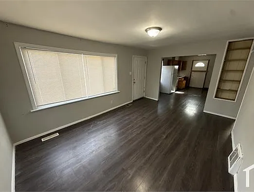 10169 Winkler Dr — Photo 8
