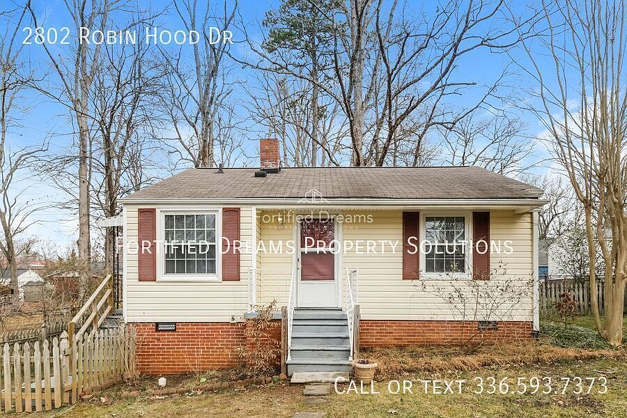 1st image of 2802 Robin Hood Dr