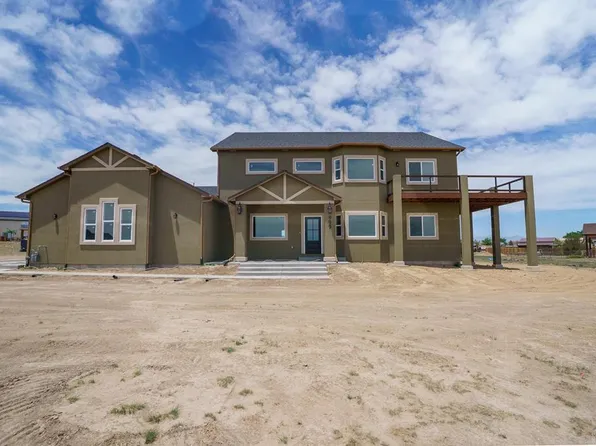 999 Charlo Dr, Pueblo, CO 81007