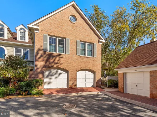 5801 Linden Square Ct #45, Rockville, MD 20852