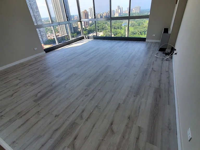1555 N Dearborn Pkwy #27E — Photo 15