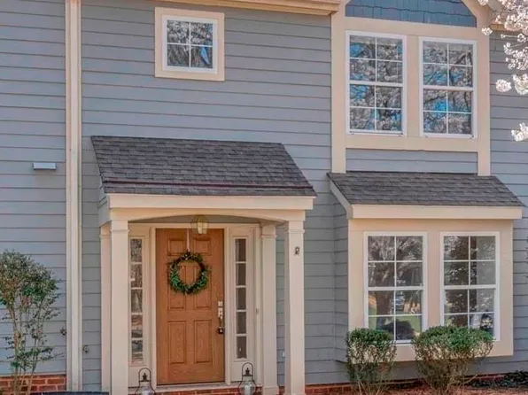 3265 Gateway Cir, Charlottesville, VA 22911