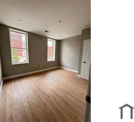 2105 Maryland Ave — Photo 6