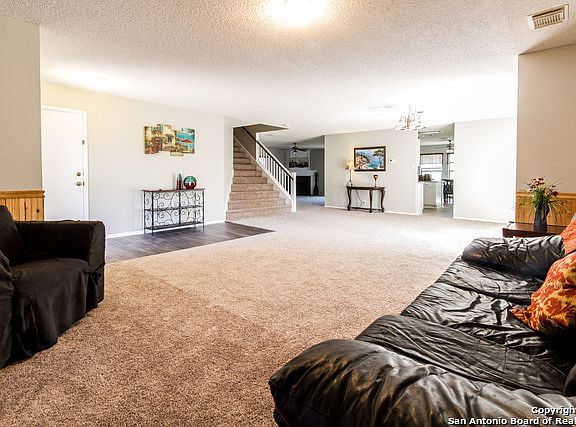 4th image of 7700 Falcon Oak Dr