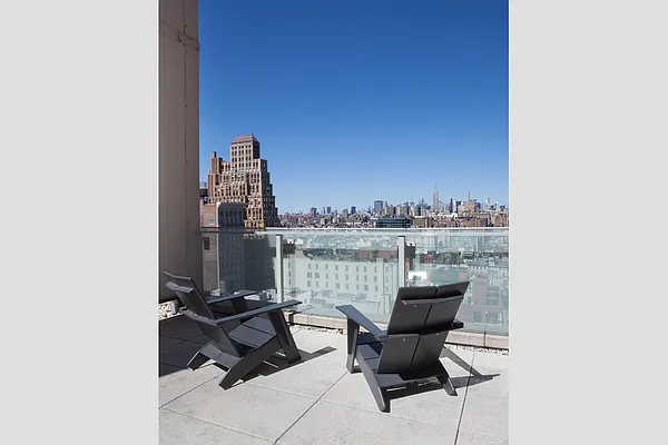 Sold by Stribling | media 17