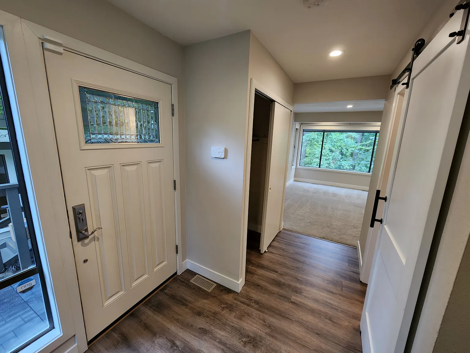 2 bed, 2.5 bath, 1780 sqft, $3,995 — Photo 2
