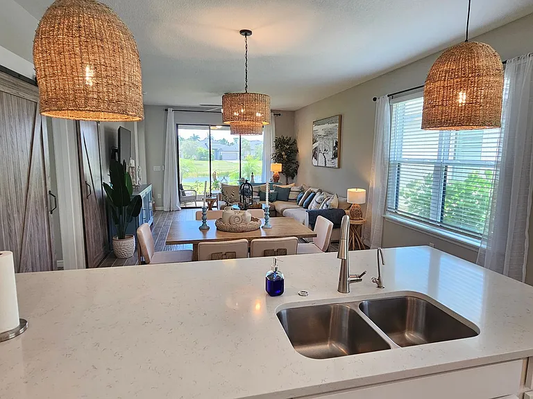 15285 Shady Palms Ln — Photo 20