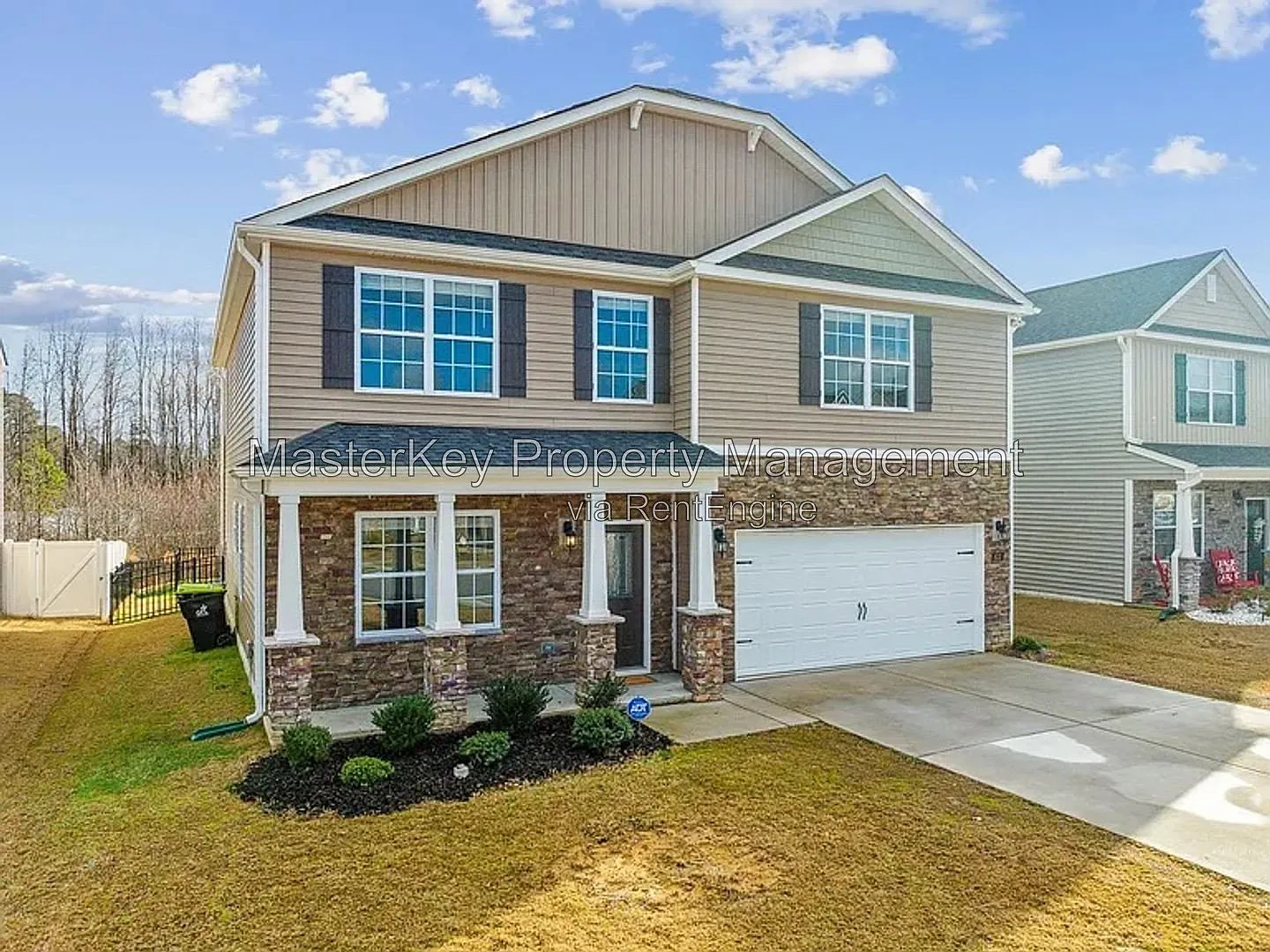 4 bed, 3.5 bath, 2803 sqft, $2,295 — Photo 2