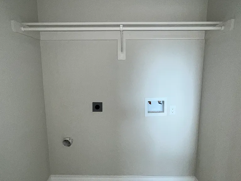 685 Seminole Ln #AB — Photo 6