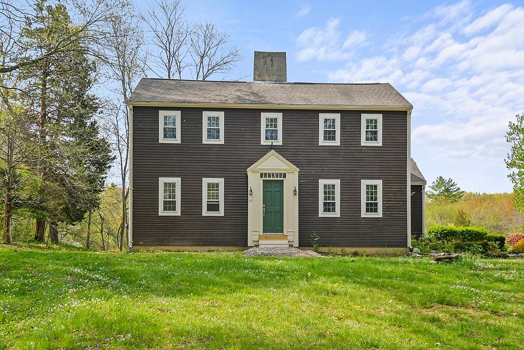 143 Indian Hill St, West Newbury, MA 01985 Zillow