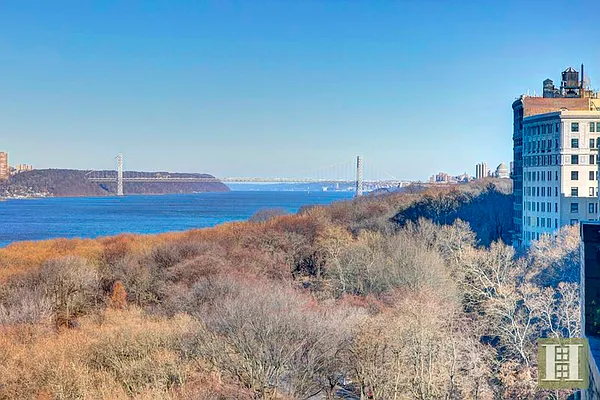 Rented by Halstead Real Estate | media 27