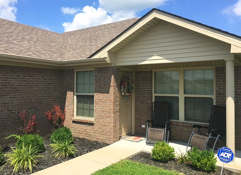 1st image of 6080-6082 Lauren Ln