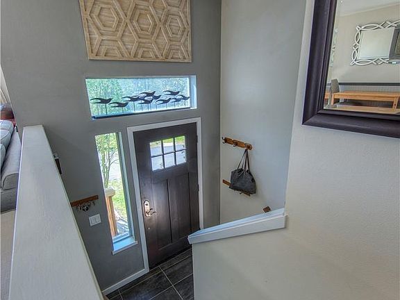 3rd image of 32102 Railroad Ave