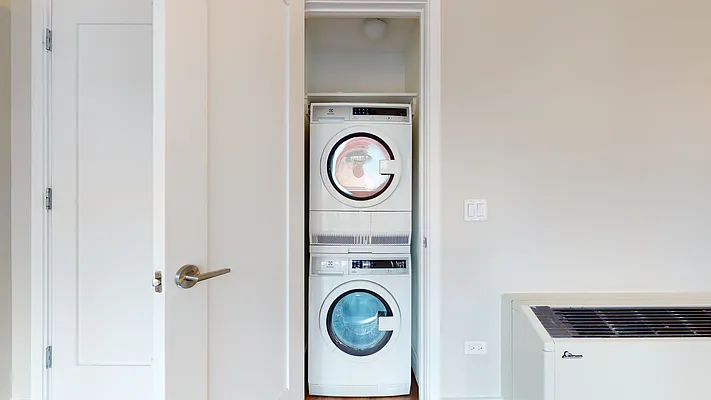 Rented by Bond New York | media 2