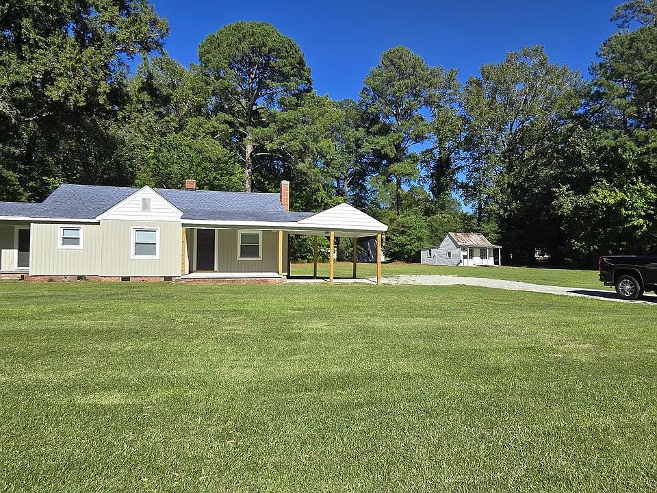 3825 State Highway 102 E