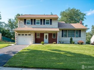 17 Myrtle Rd, East Brunswick, NJ 08816