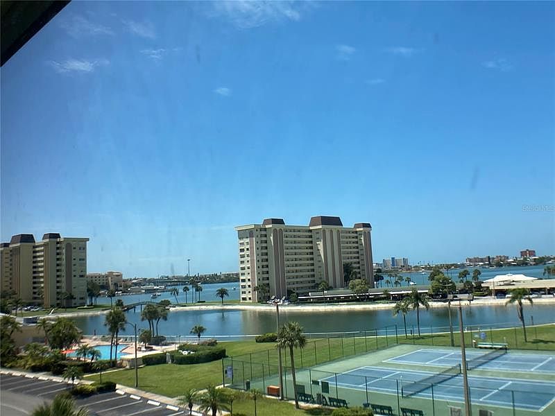 Hamilton House The Condominiums Apartment Rentals Saint Petersburg
