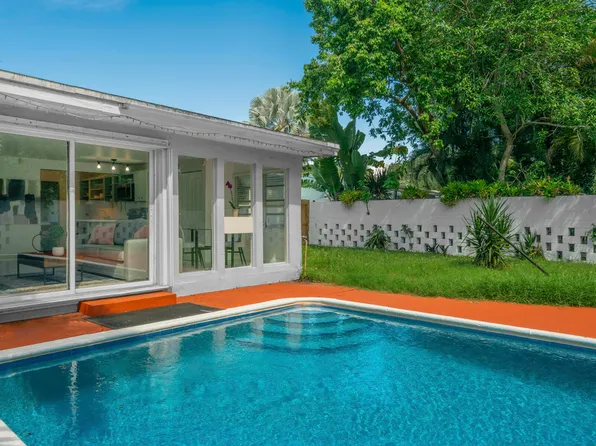 842 SW 11th Ct, Fort Lauderdale, FL 33315