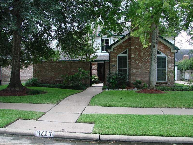 1st image of 9214 Chesney Downs Dr