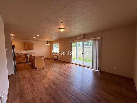 2nd image of 403 S Eastern Rd #101