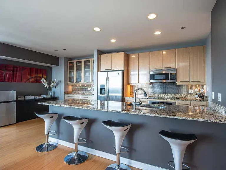 737 W Washington Blvd #1508 — Photo 10