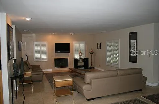 300 Brightwaters Blvd NE — Photo 6