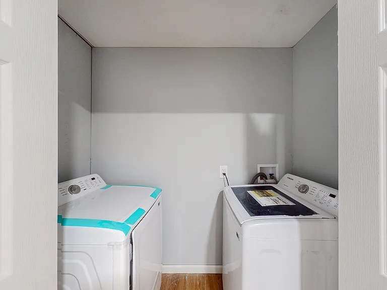 Wilburn Dr SW — Photo 10