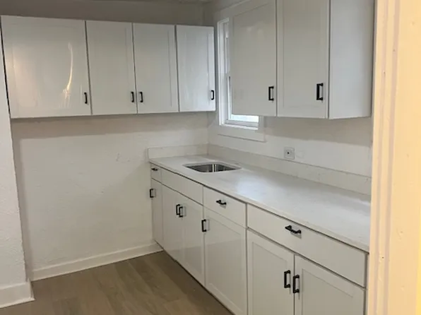 1928 Dartmore St, Pittsburgh, PA 15210