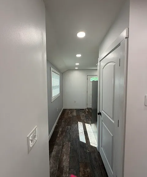 1485 Walsh Ave — Photo 12