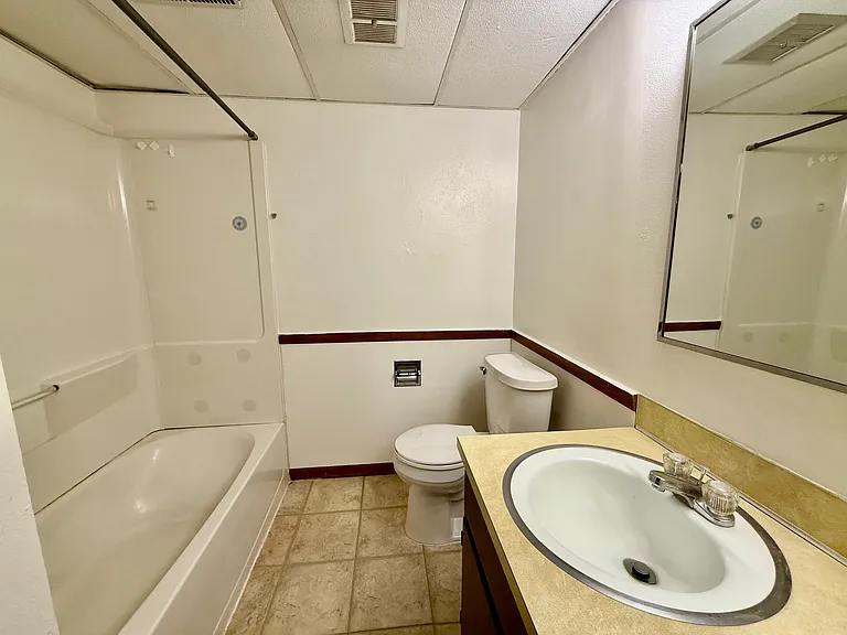 814 Cedar River Dr NW #A — Photo 7