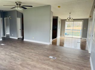 103 Hartsell Dr, Elizabethton, TN 37643