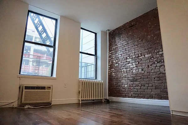 Rented by J Misrahi Realty Corp | media 3