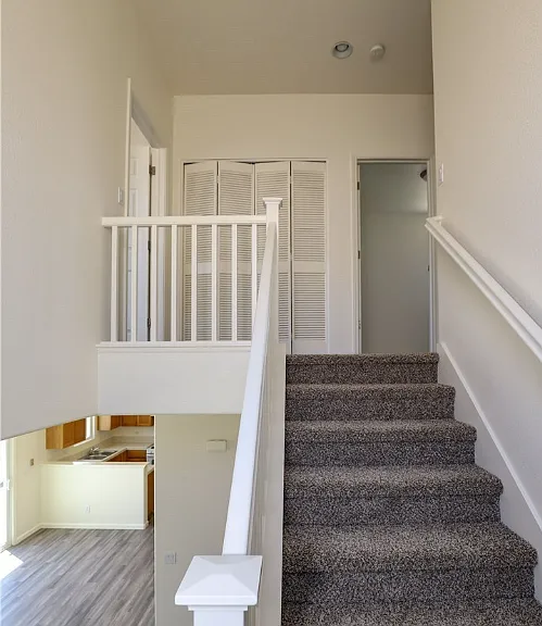 468 Beckman Way — Photo 8