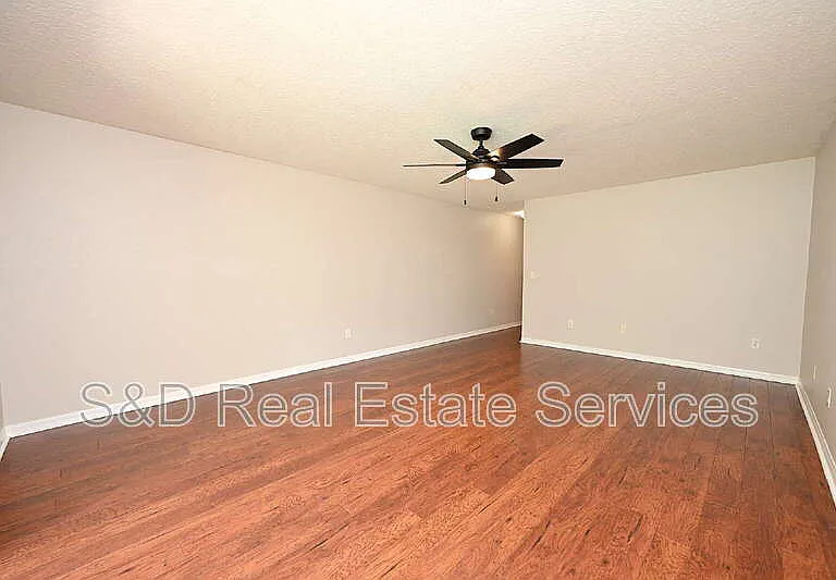 5360 River Rock Rd — Photo 19