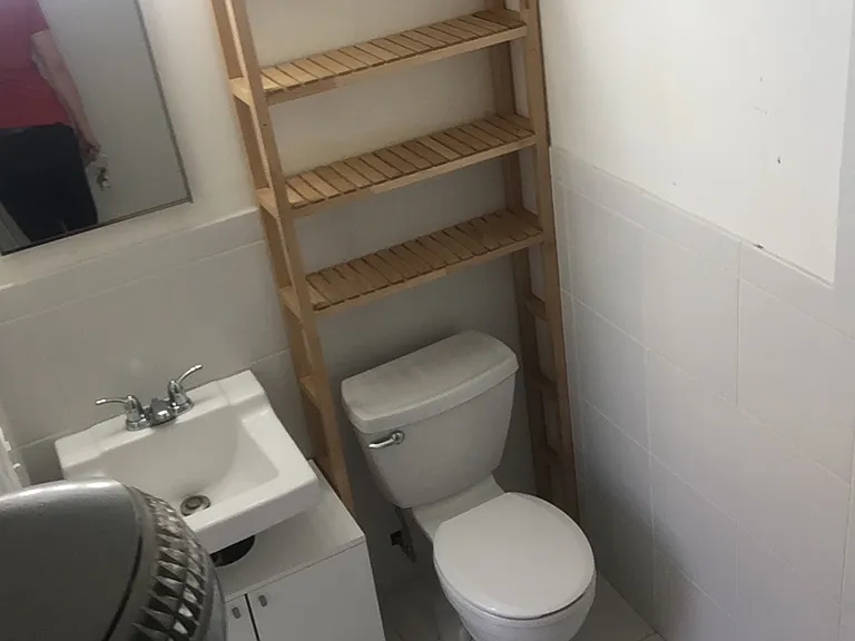 2314 Bryant Ave S #4 — Photo 6