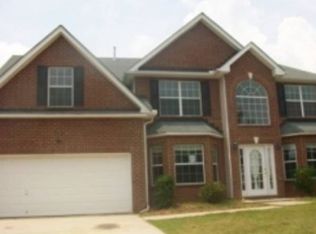 305 Othello Dr, Hampton, GA 30228